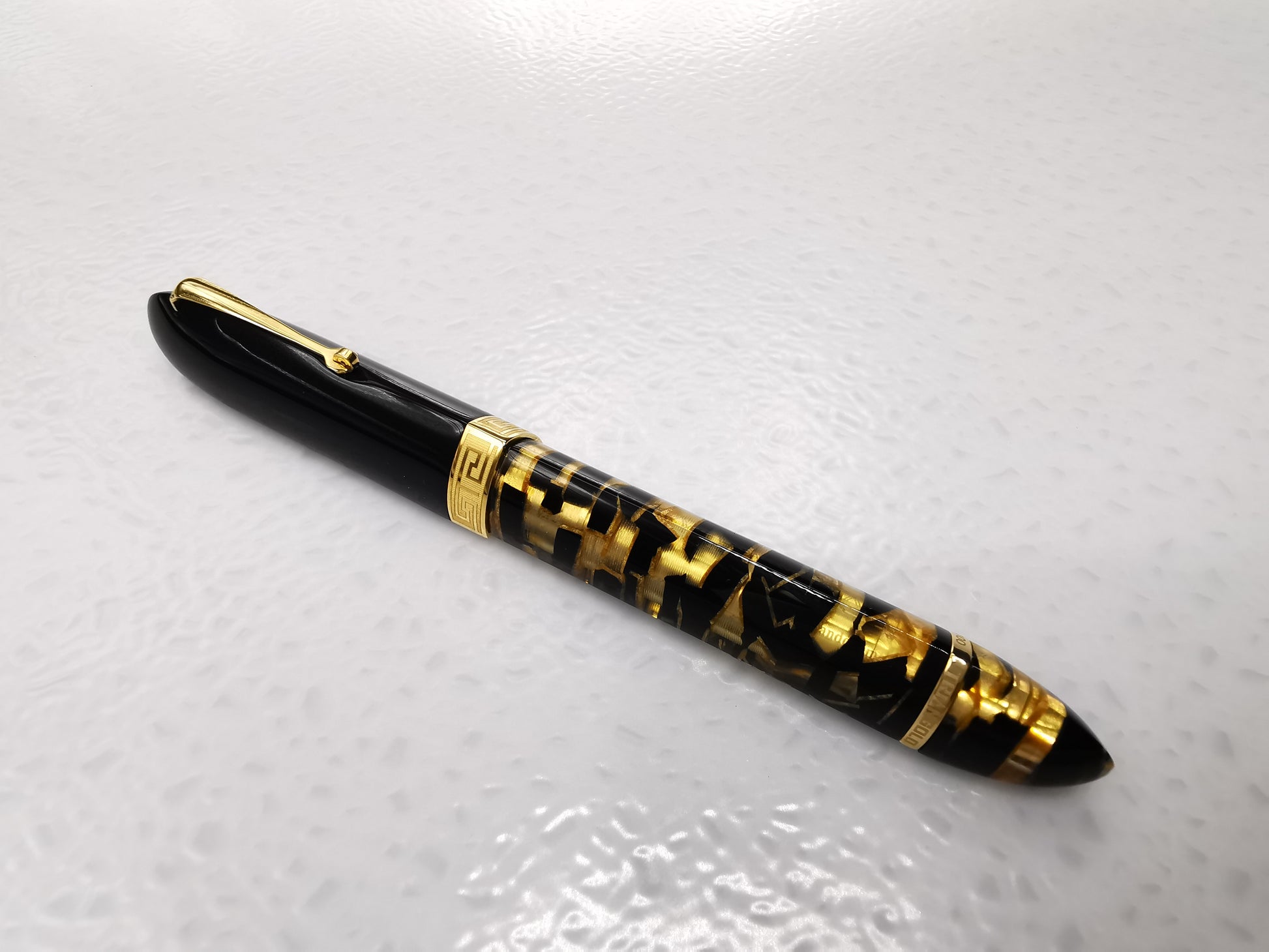 ASC Triangolo Black Lucens Gold Limited Edition - nibs.com