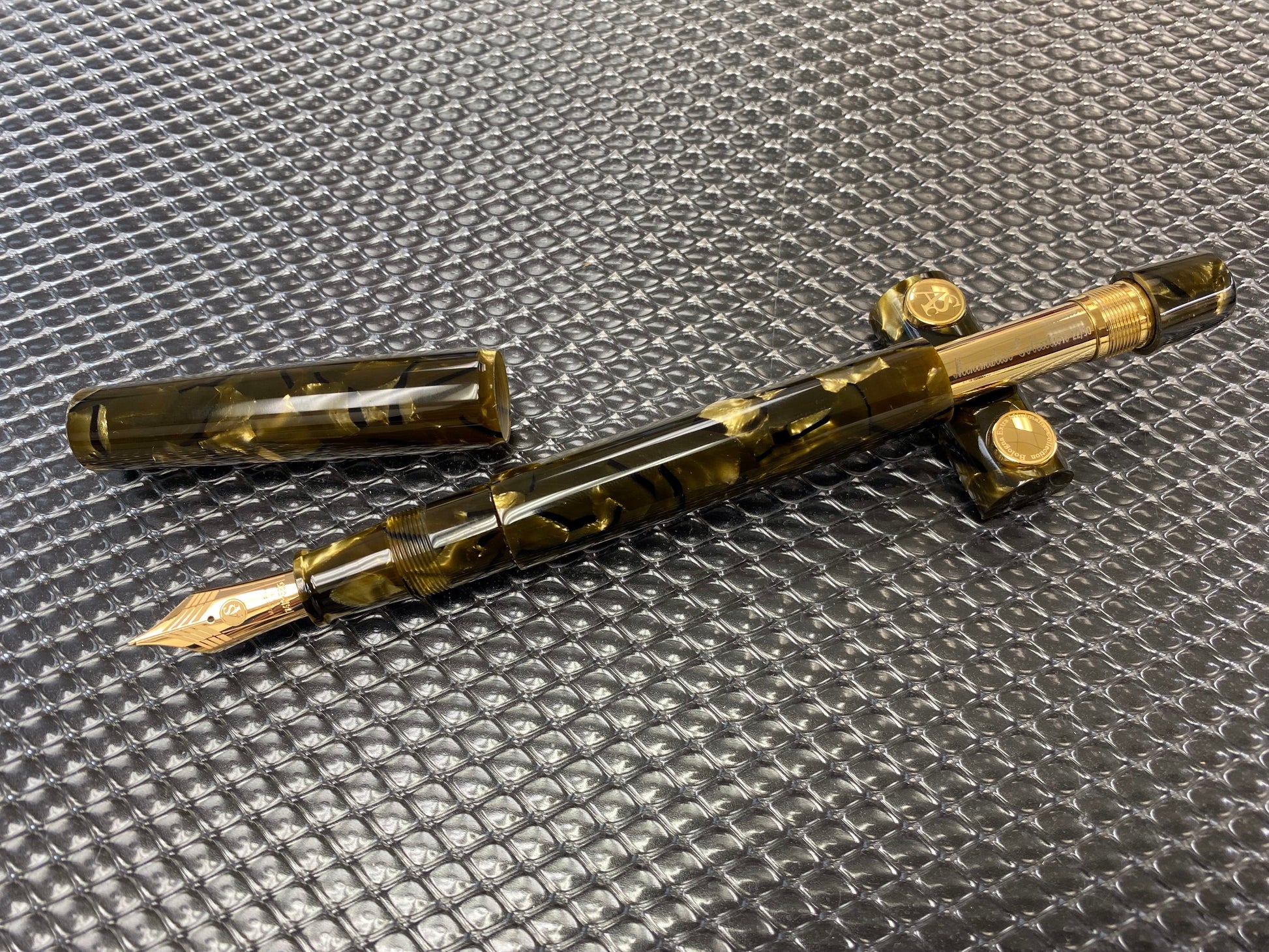 ASC Bologna Extra Minimalist Celluloid Green Saft Limited Edition - nibs.com