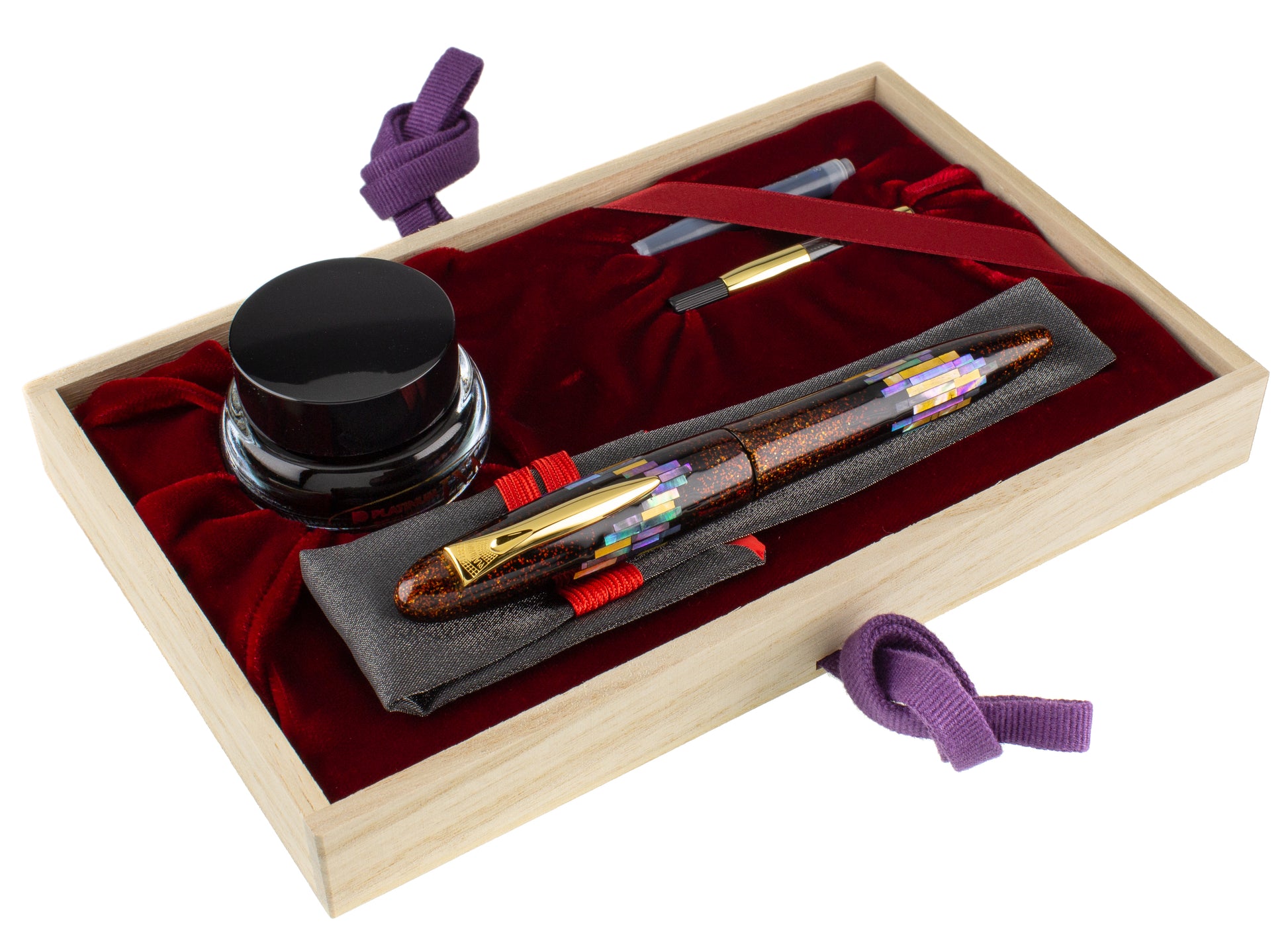 Platinum Izumo Aurora - nibs.com