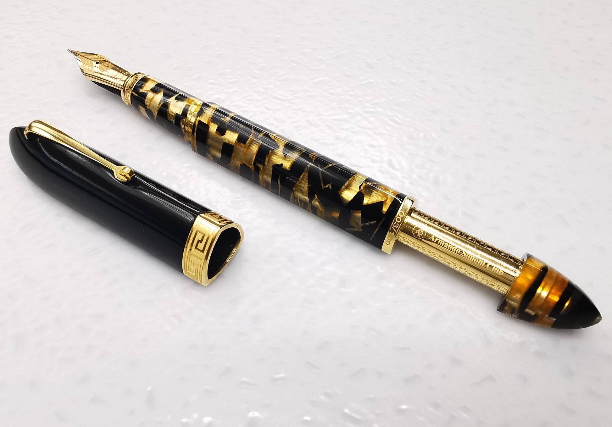 ASC Triangolo Black Lucens Gold Limited Edition - nibs.com