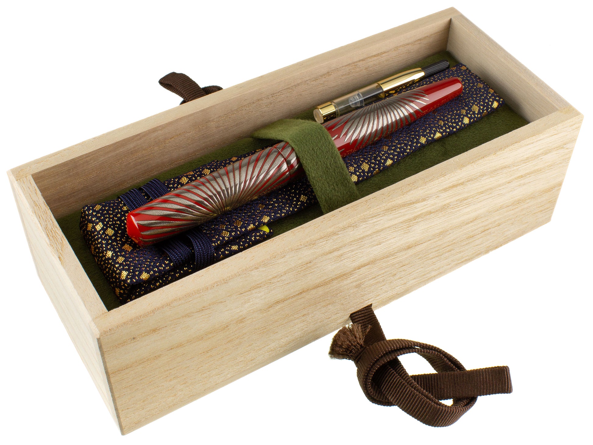 Nakaya Naka-ai Cigar Shuro Tree - nibs.com