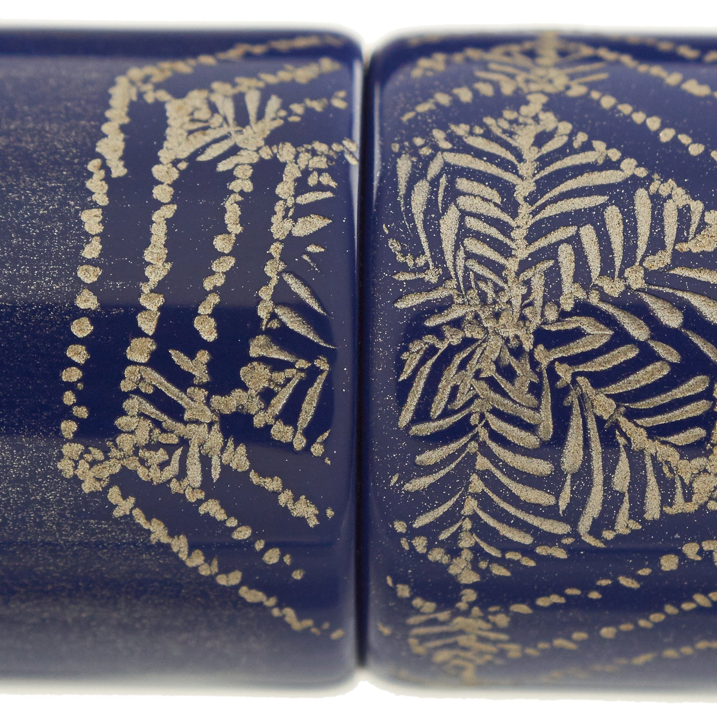 Nakaya Naka-ai Cigar Pattern of Snowflakes - nibs.com