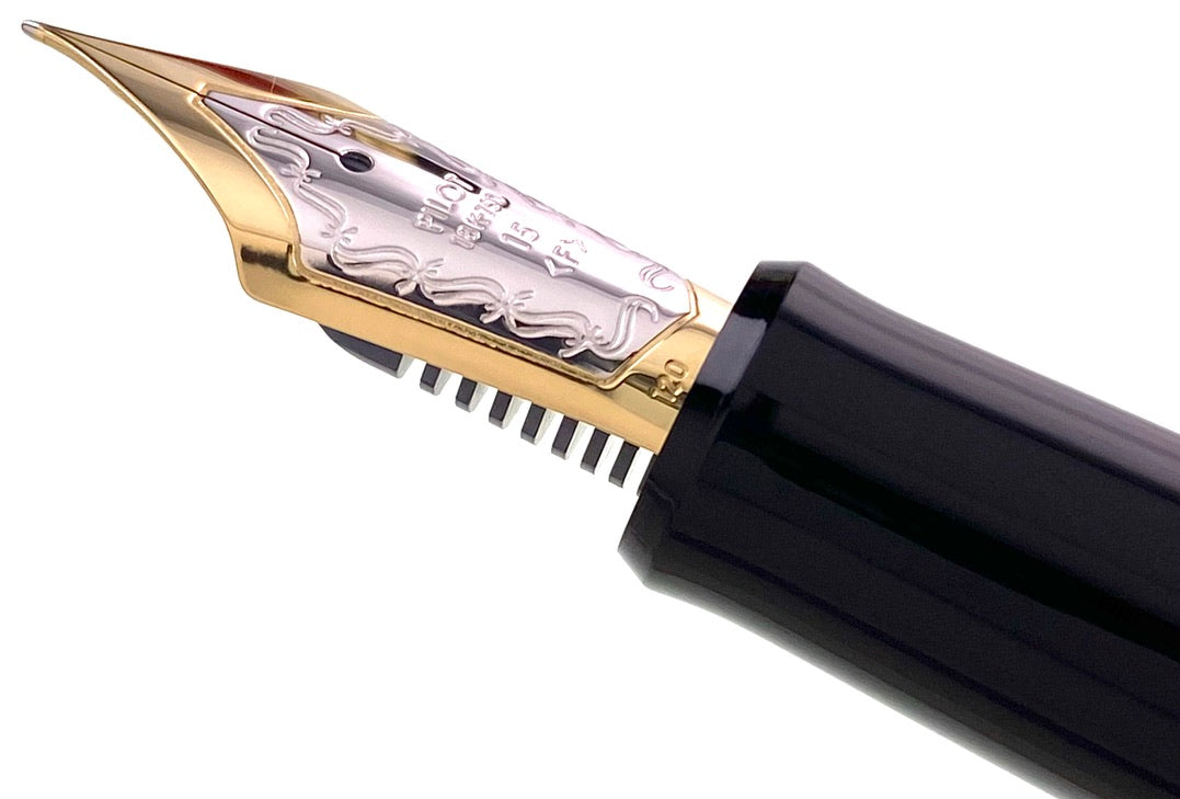 Pilot Custom 845 Vermilion Urushi - nibs.com